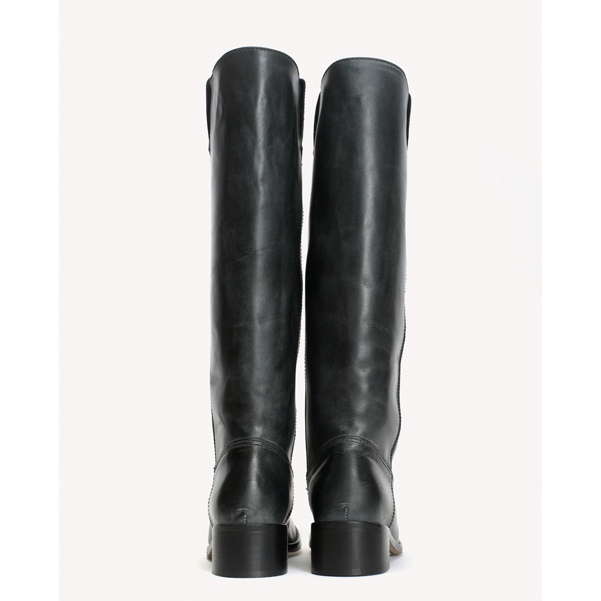 Ann Boots, Black