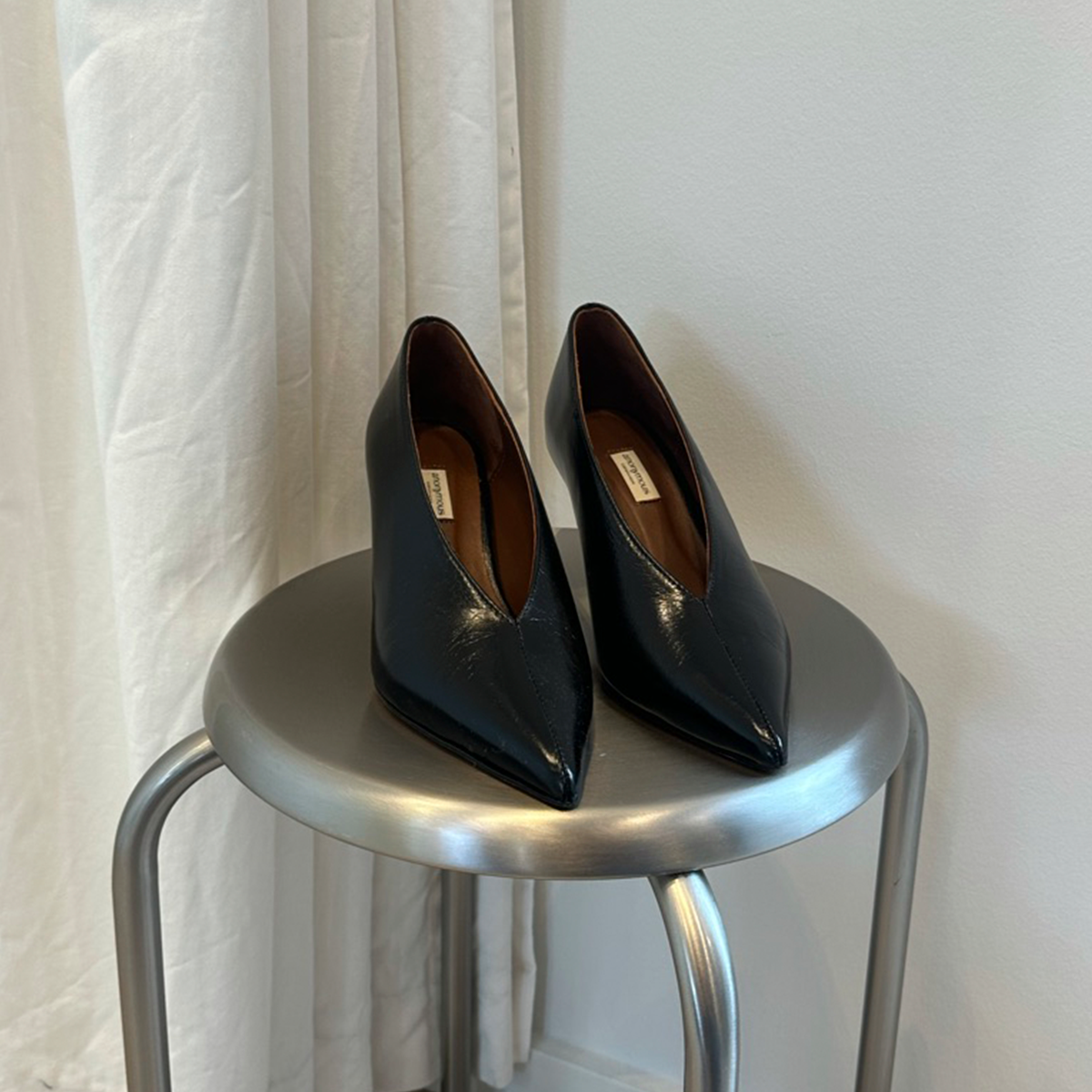 Phia 55 Pin, Crinkled soft calf