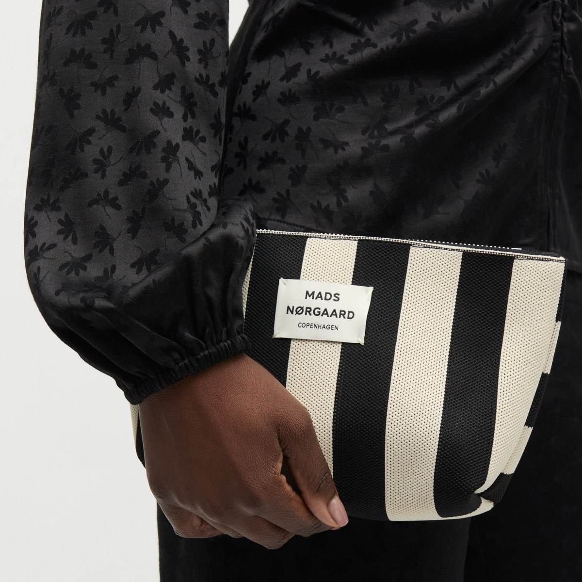 Knit Stripe Hof Make-Up Bag