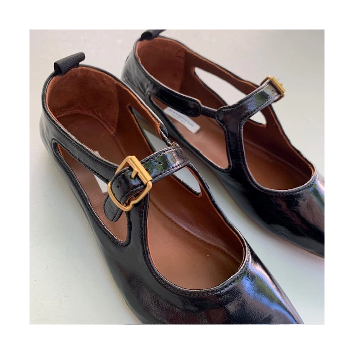 Praise Ballerina, Black