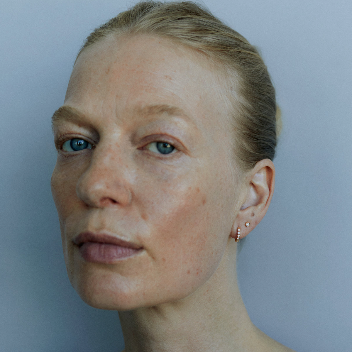 Oda Mini Hoops, Gold