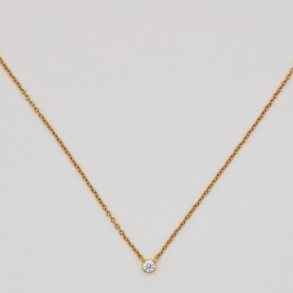 Oda Floating Necklace