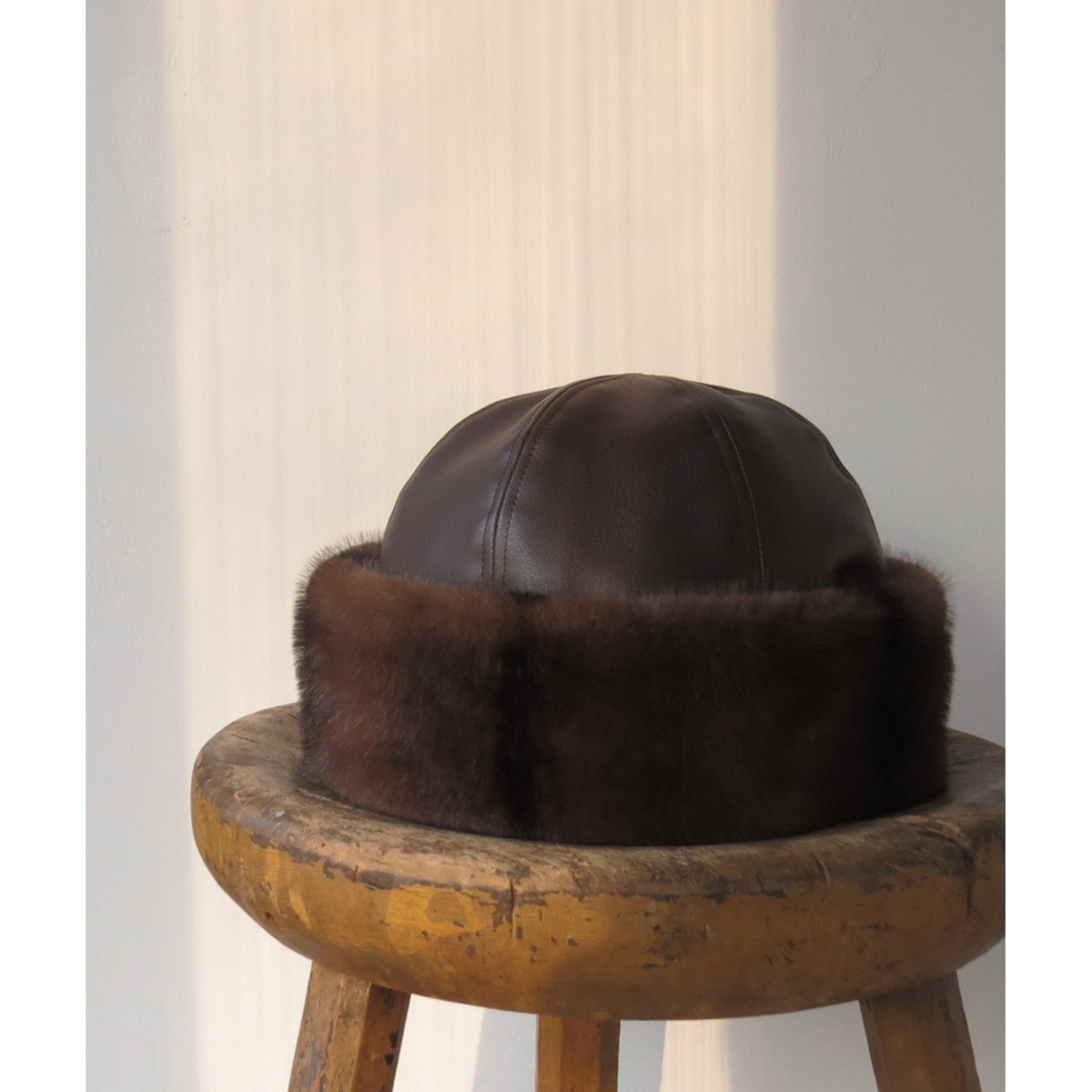 The Marlin Hat, Brun