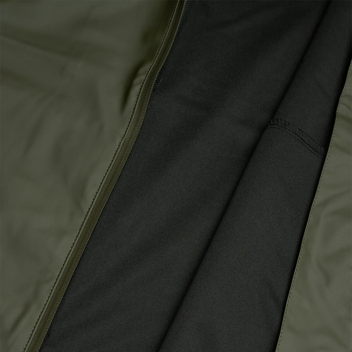 Hunter, Andrea Regnjakke