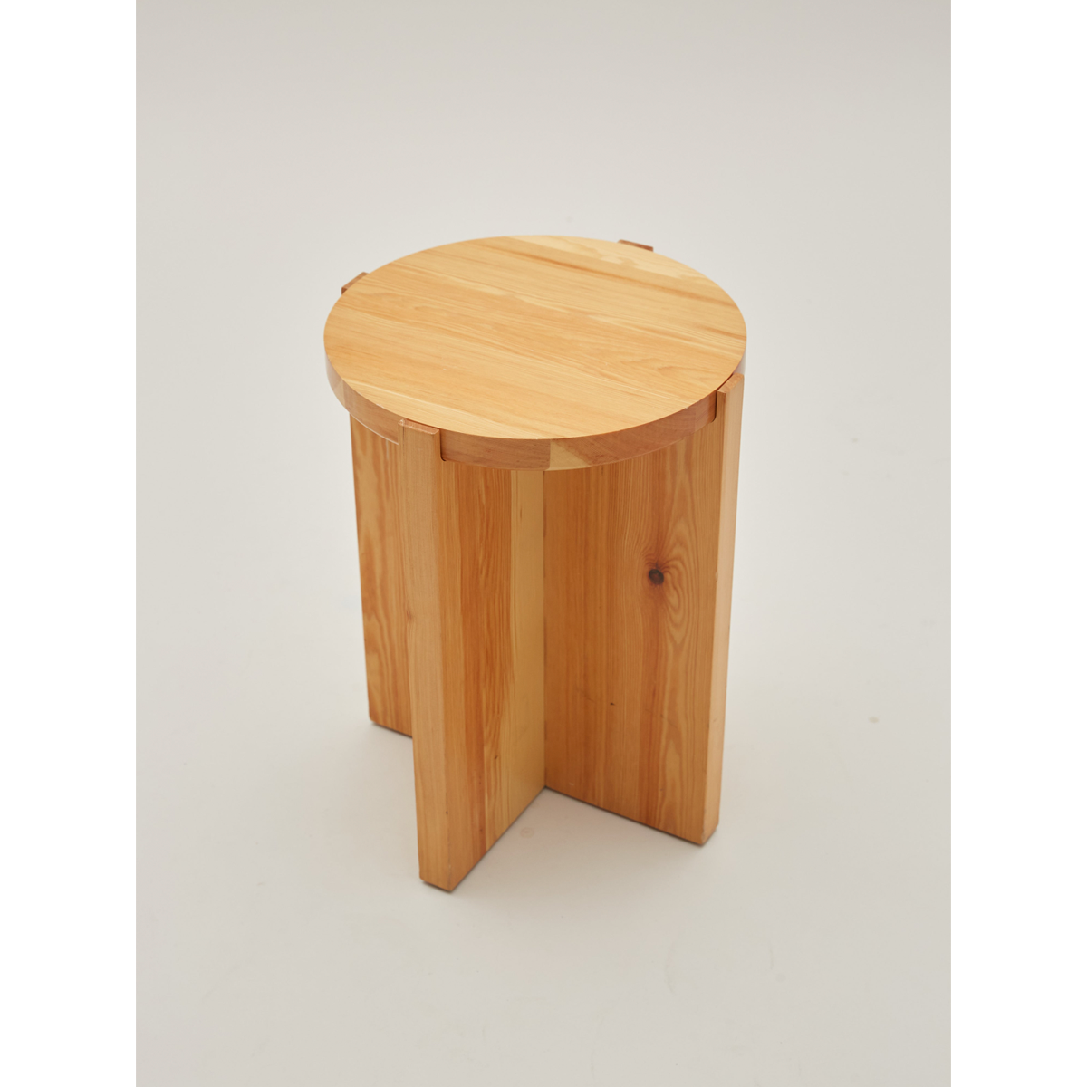 #1 Object Store Stool
