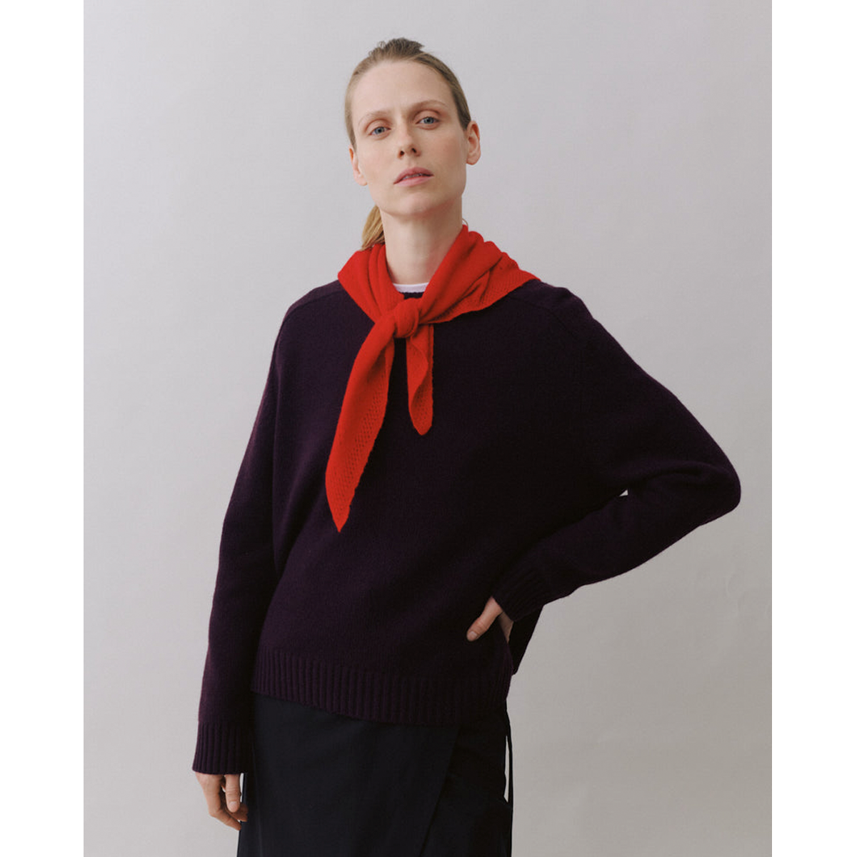 Nikita O-Neck - Dark Fig