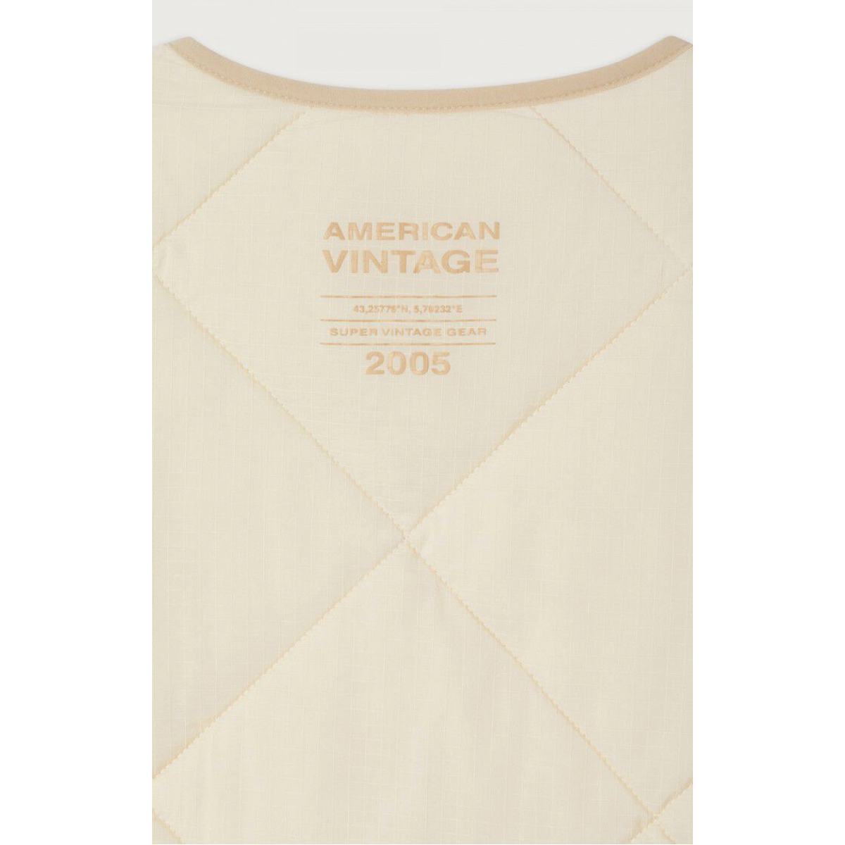 Yupibam Vest, Cream